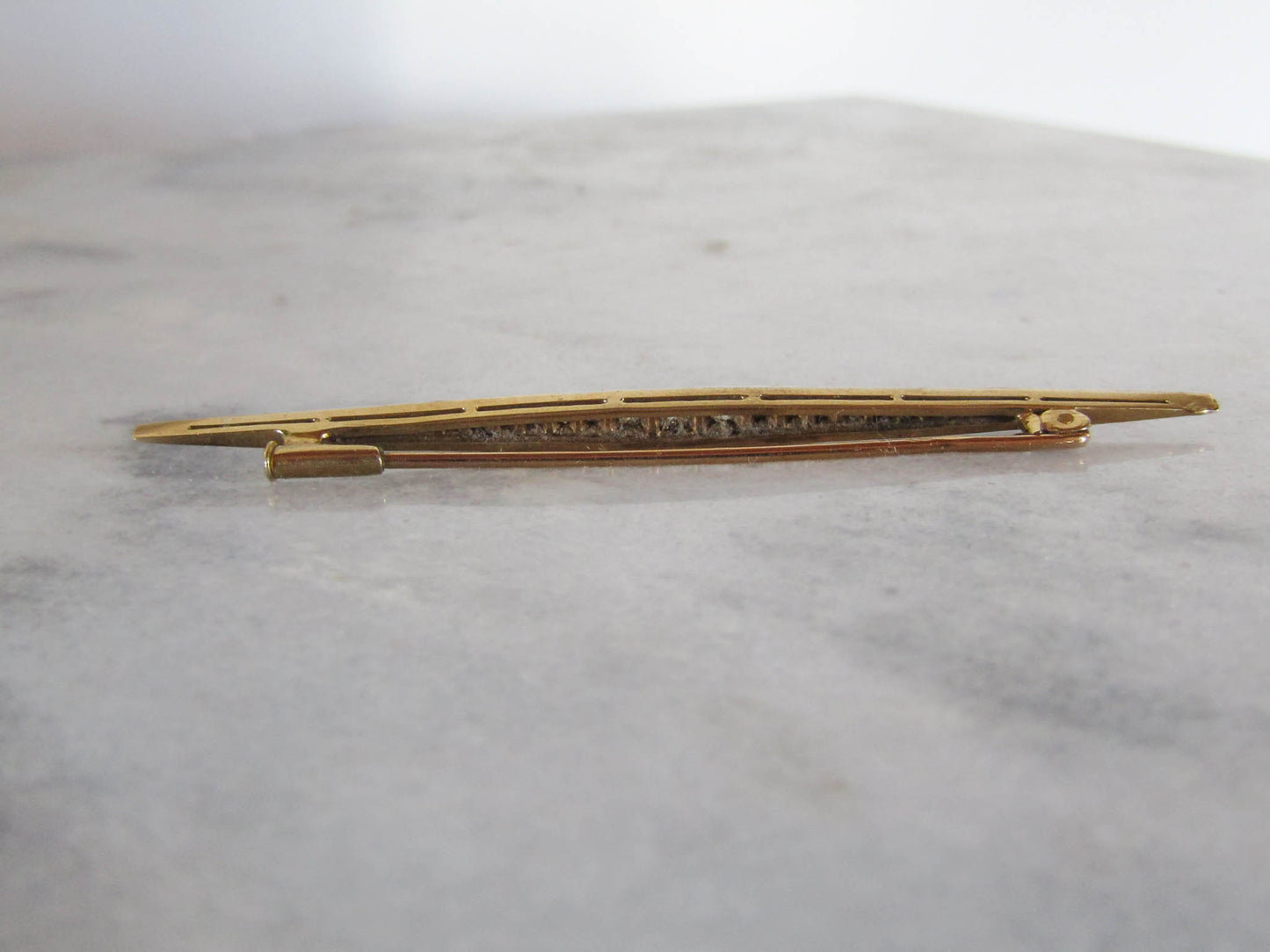 Antique Art Deco 18K Gold Bar Brooch with Rose Cut Diamonds c. 1925