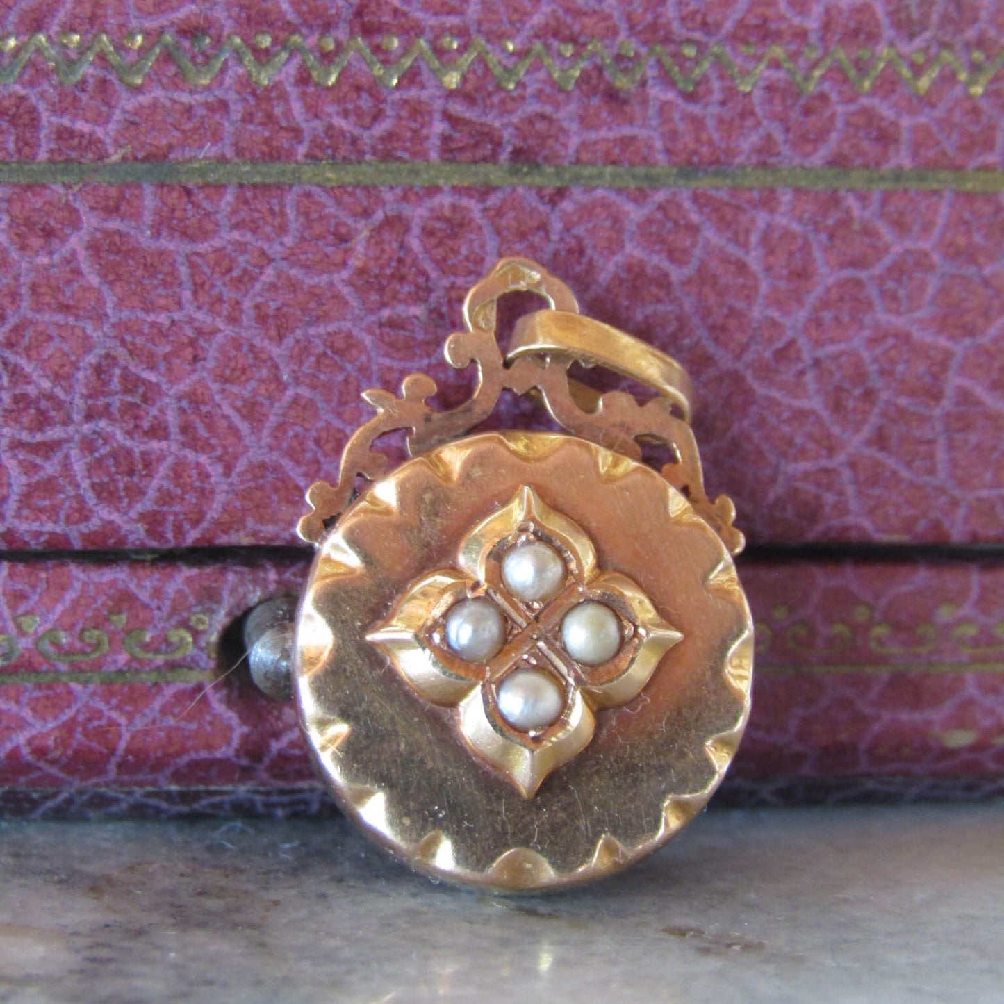 Antique Solid 18k Gold Edwardian Pendant