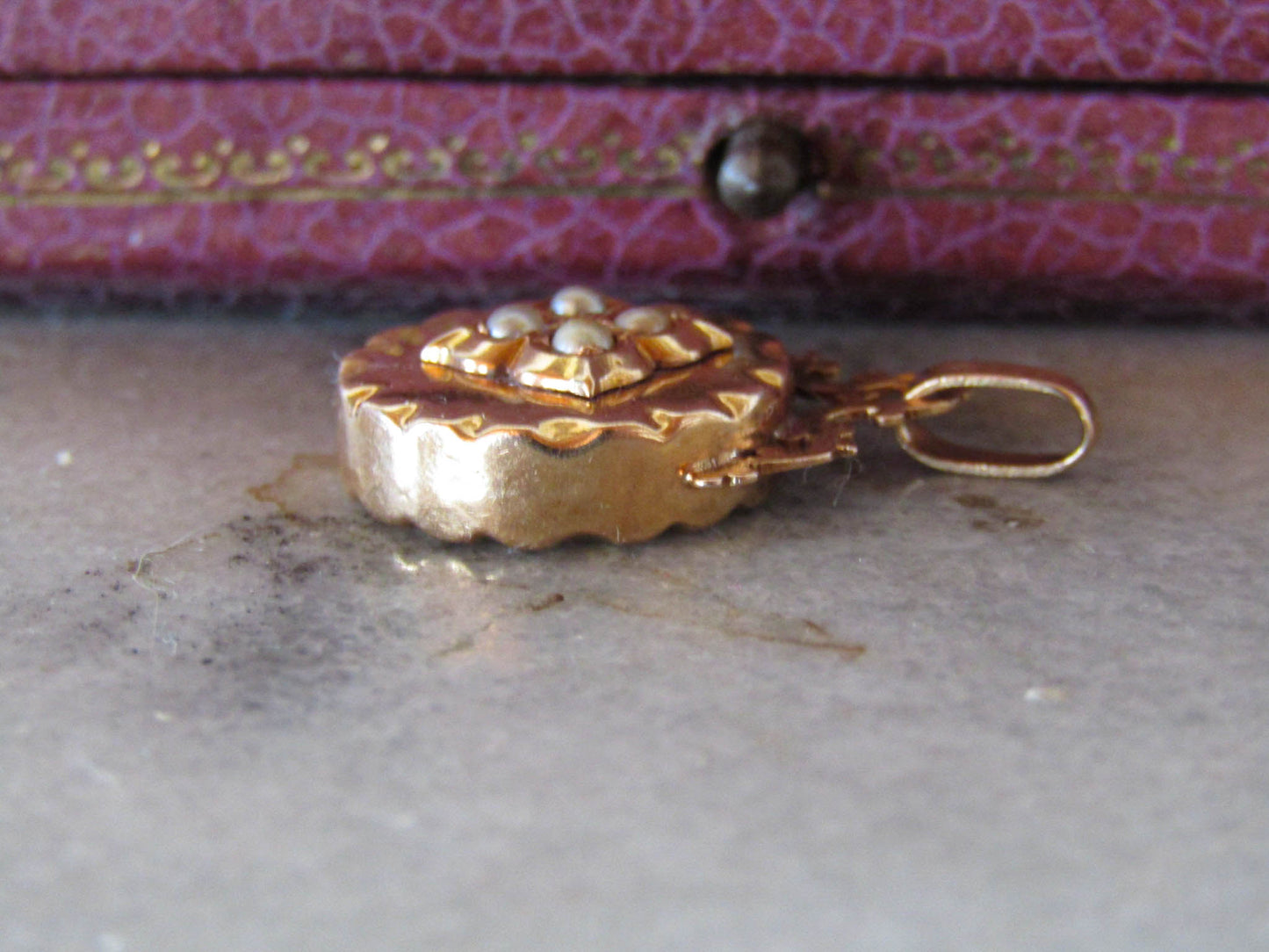 Antique Solid 18k Gold Edwardian Pendant