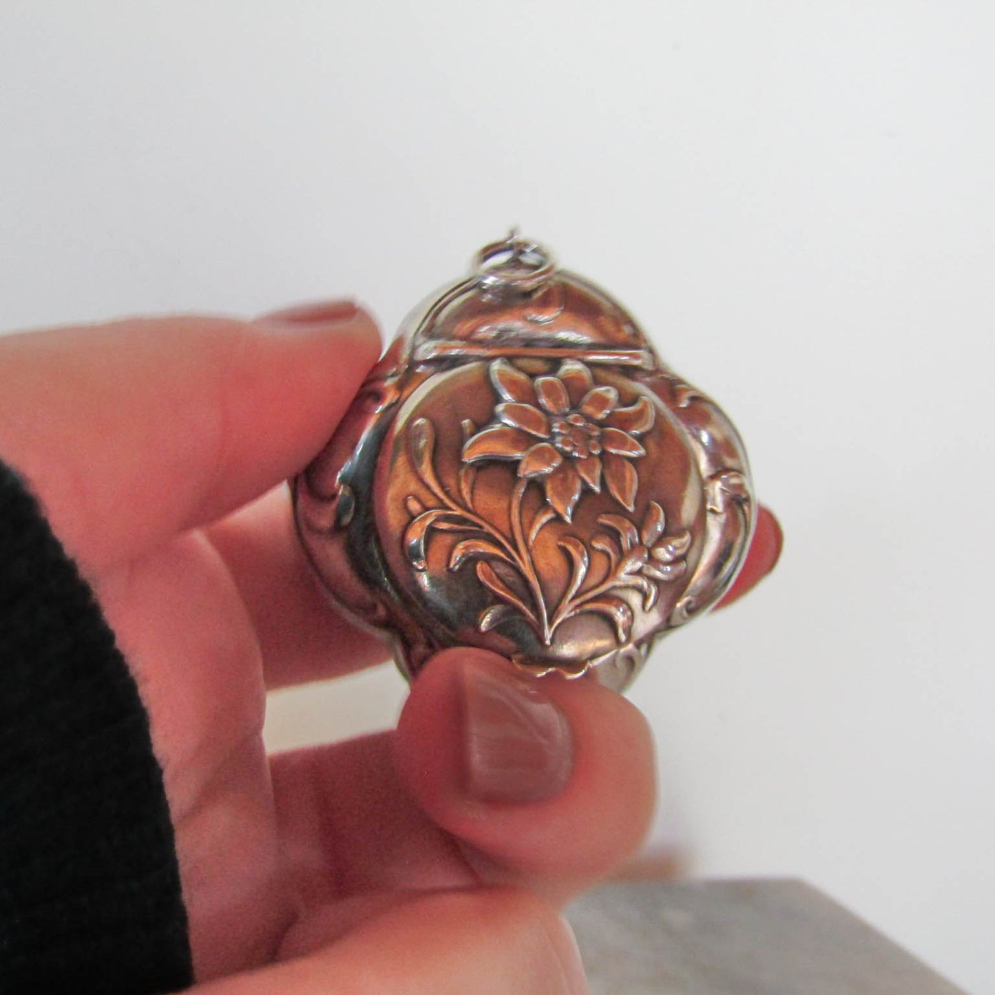 Antique Silver Art Nouveau Edelweiss French Power Box Pendant