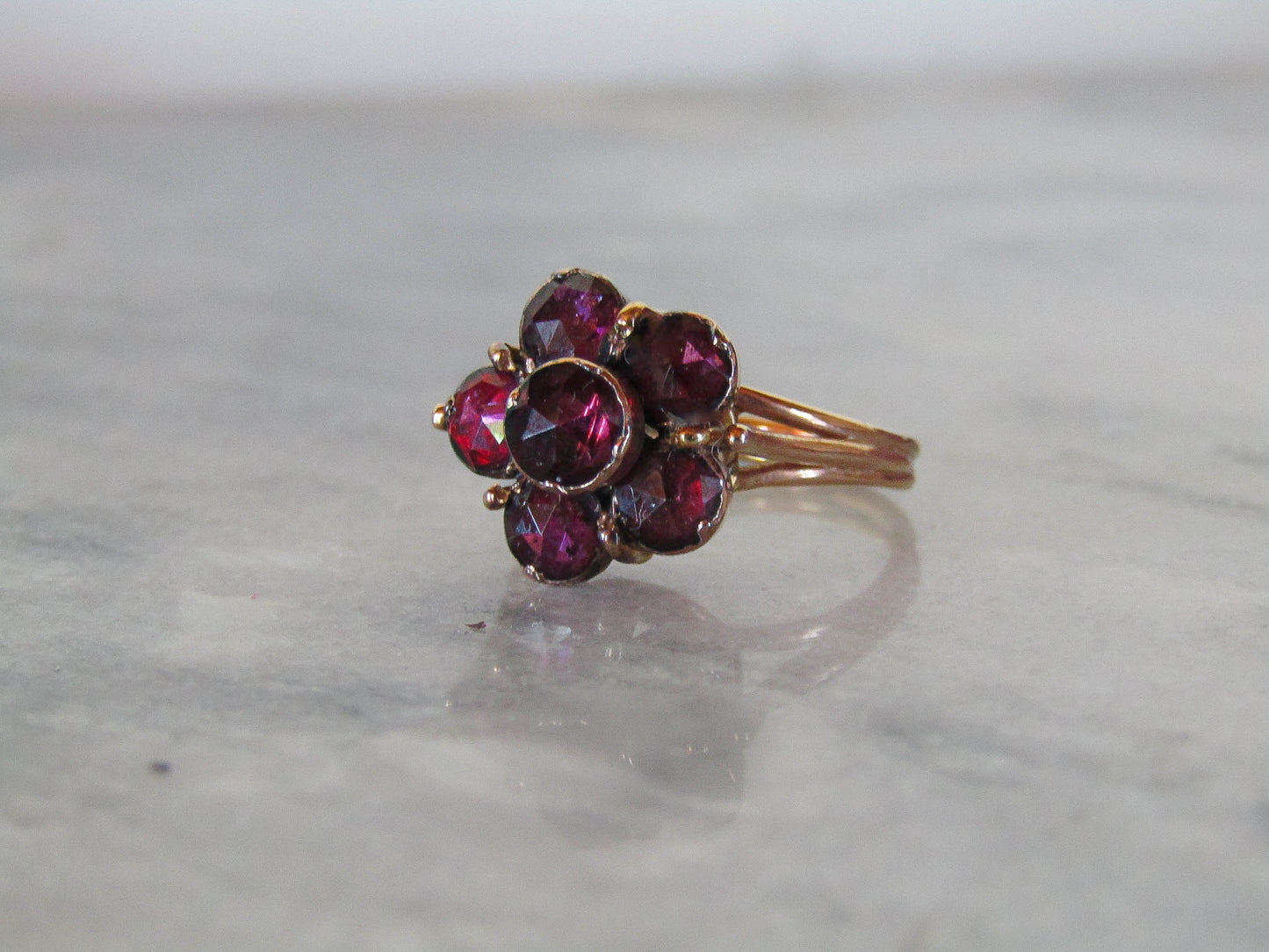Vintage French 18K Perpignan Garnet Regional Jewelry Ring