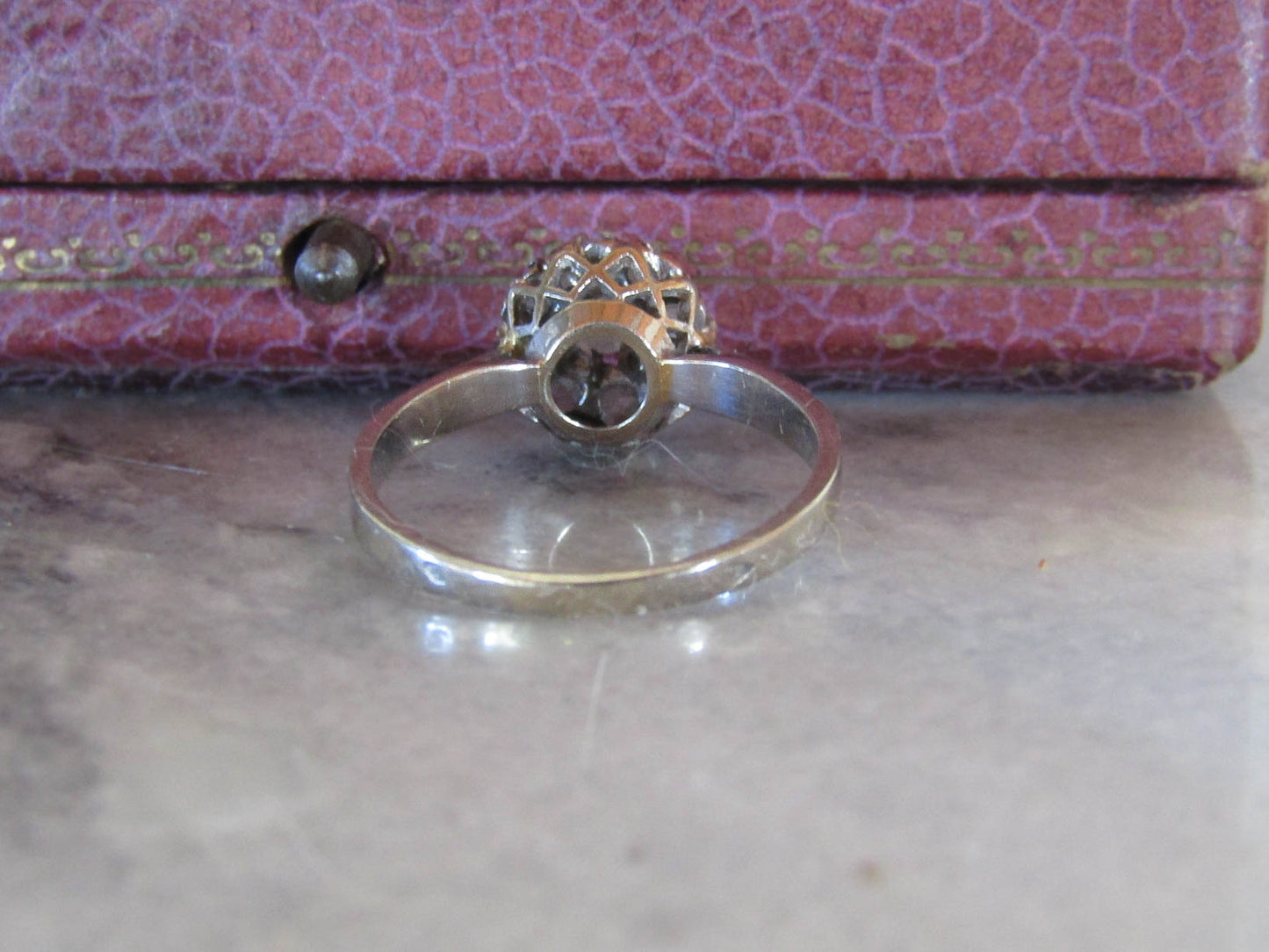 Antique 18K Solid Gold Rose Cut Diamond Daisy Ring c. 1900