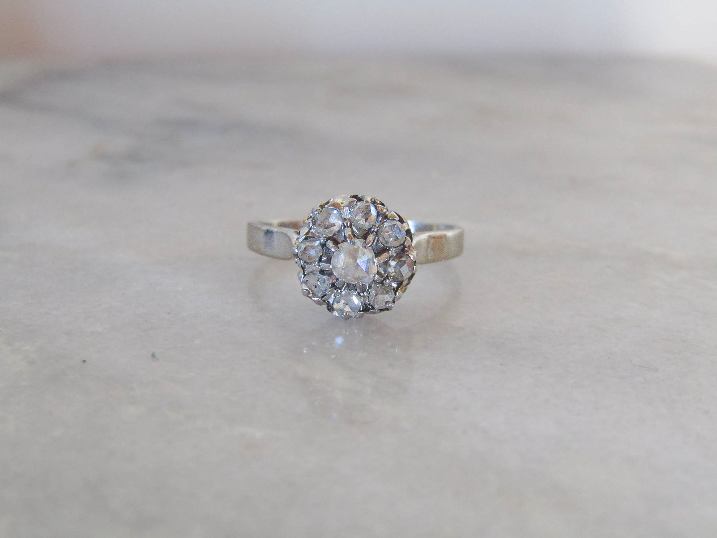 Antique 18K Solid Gold Rose Cut Diamond Daisy Ring c. 1900