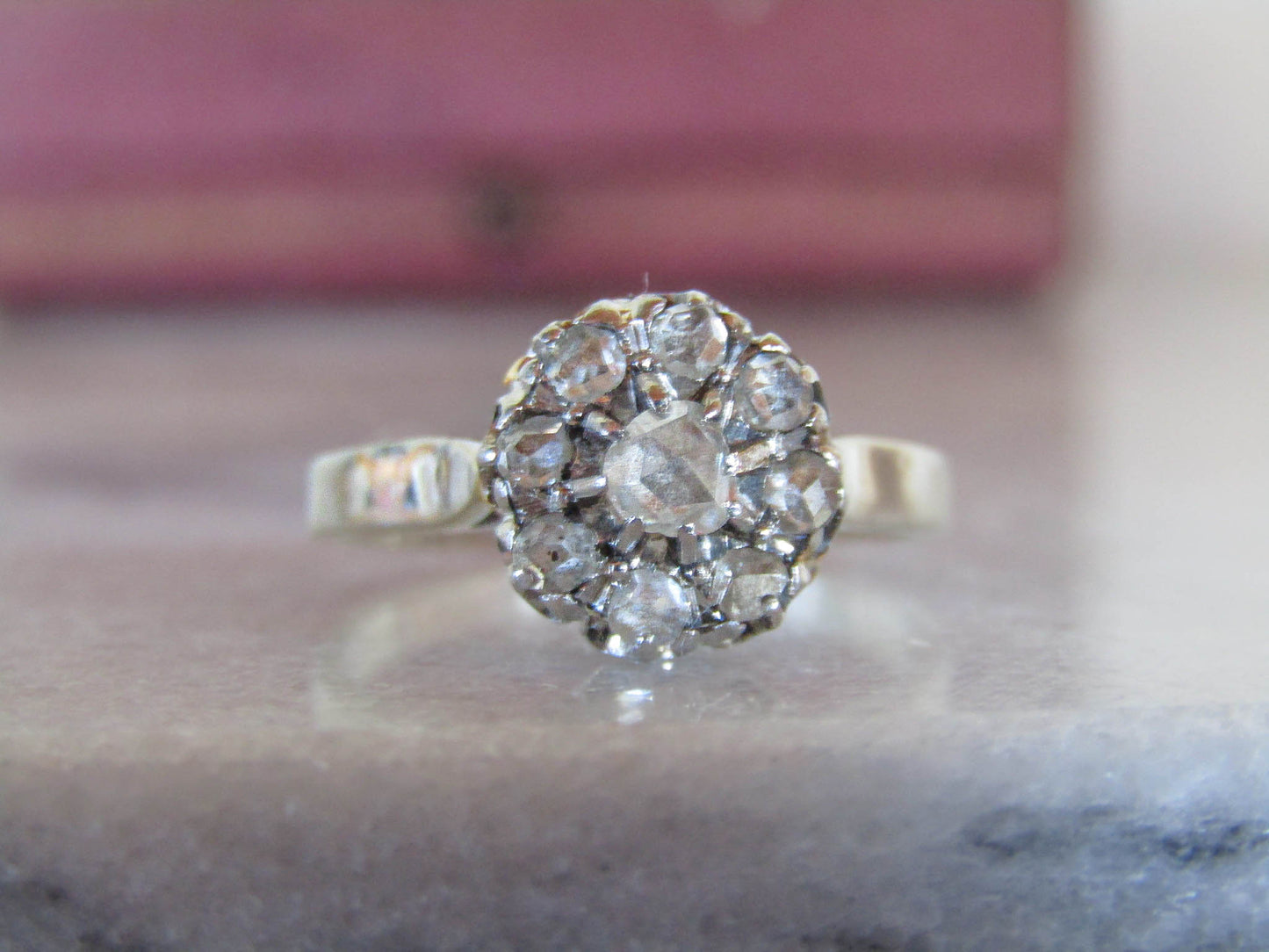 Antique 18K Solid Gold Rose Cut Diamond Daisy Ring c. 1900