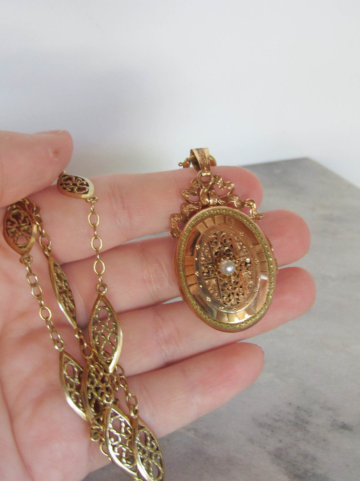 Antique French 18K Solid Rose Gold Vinaigrette Locket c. 1880