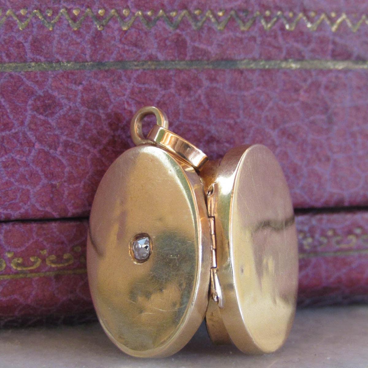 Antique Diamond and Solid 18K Yellow Gold Locket of French Origin, XIX Century