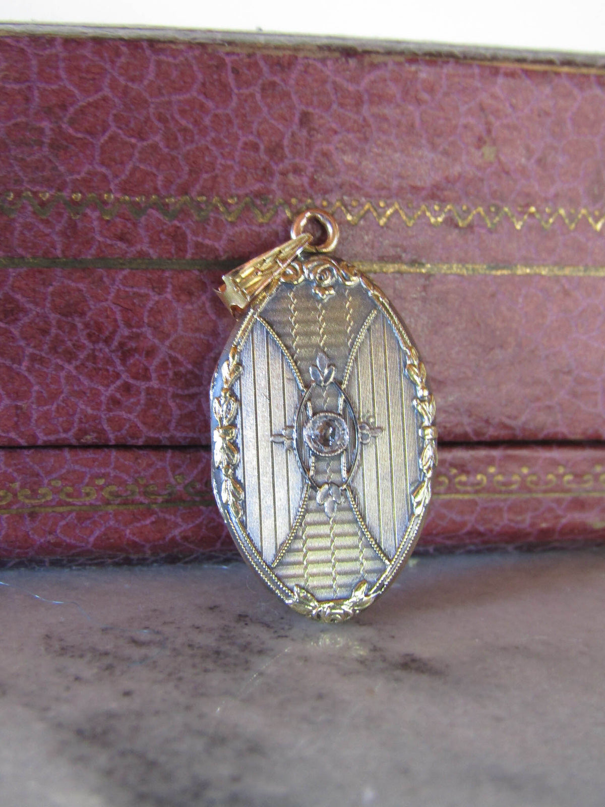 Antique 18K Solid Gold Edwardian Locket with Diamond c. 1900