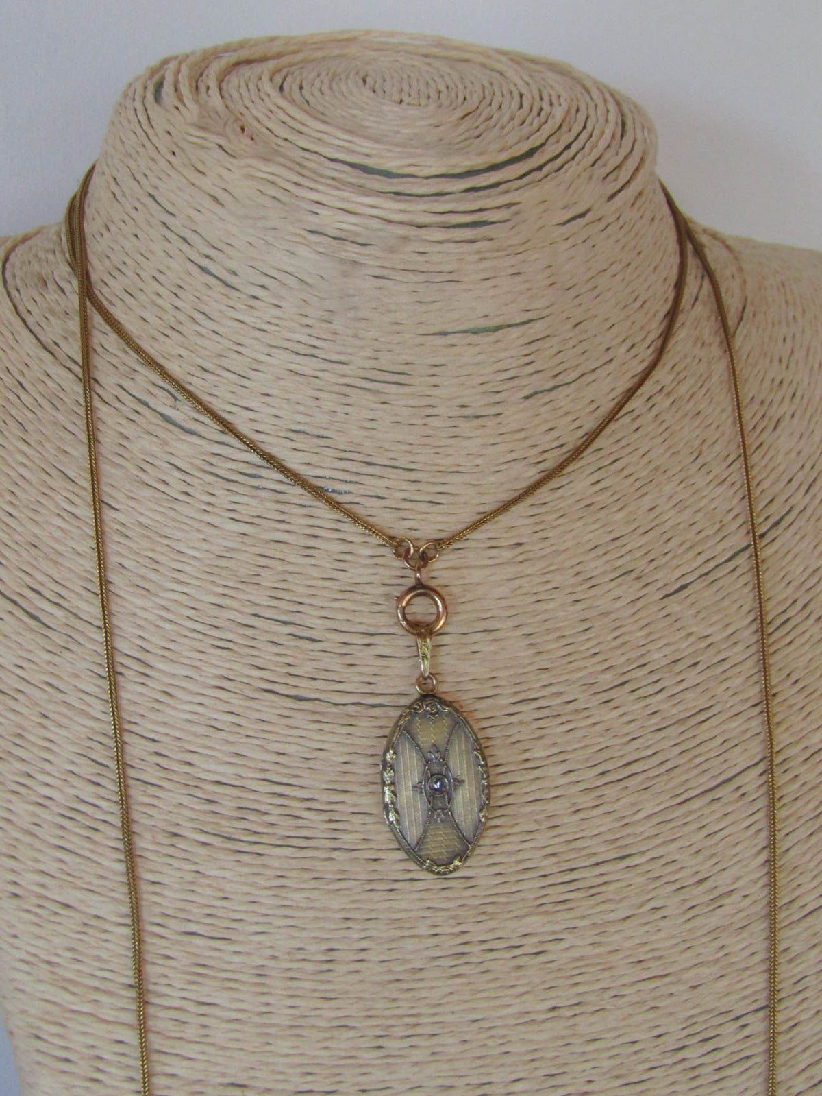 Antique 18K Solid Gold Edwardian Locket with Diamond c. 1900