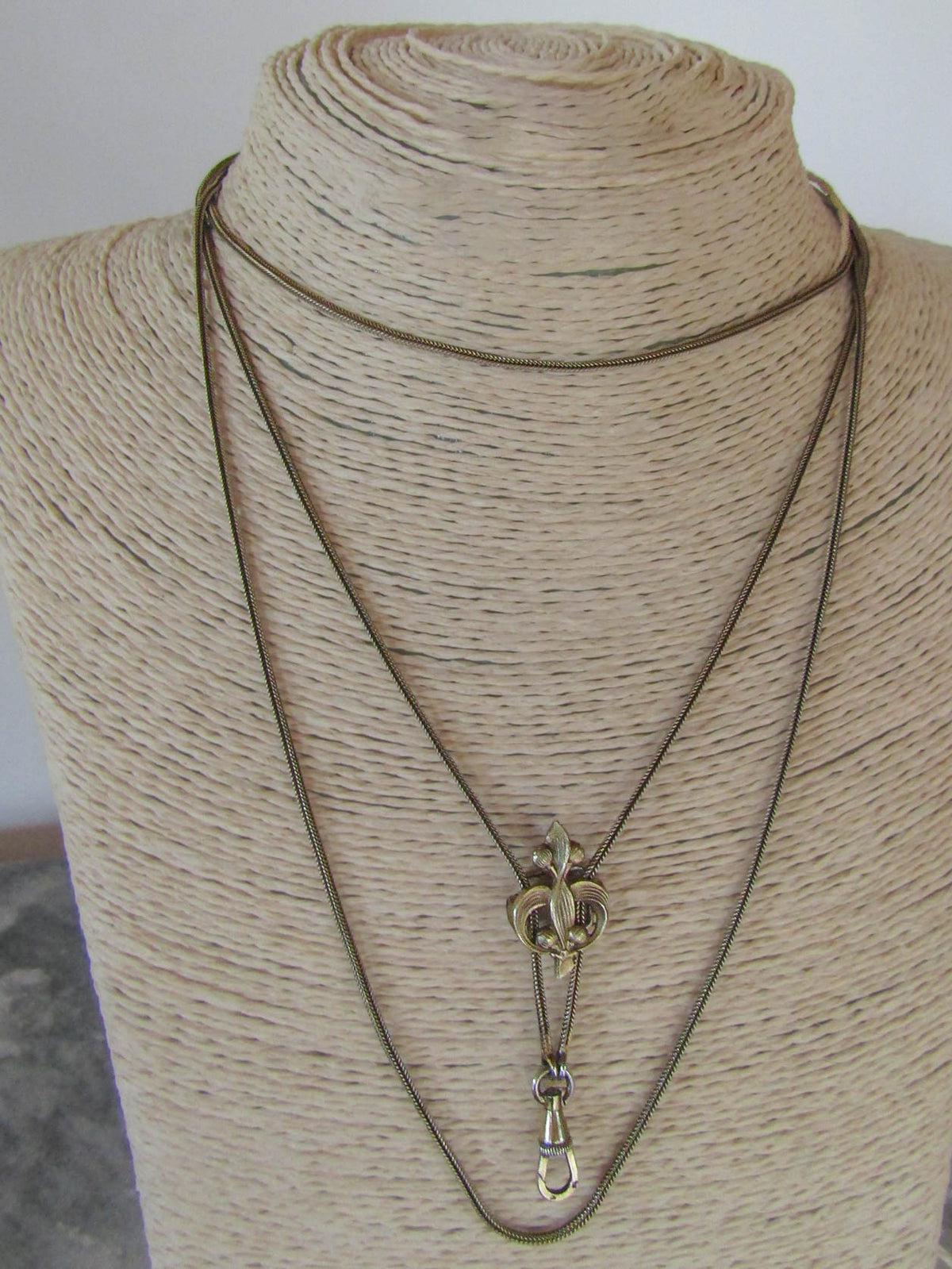 Silver Art Nouveau Holly Long Guard Chain Necklace