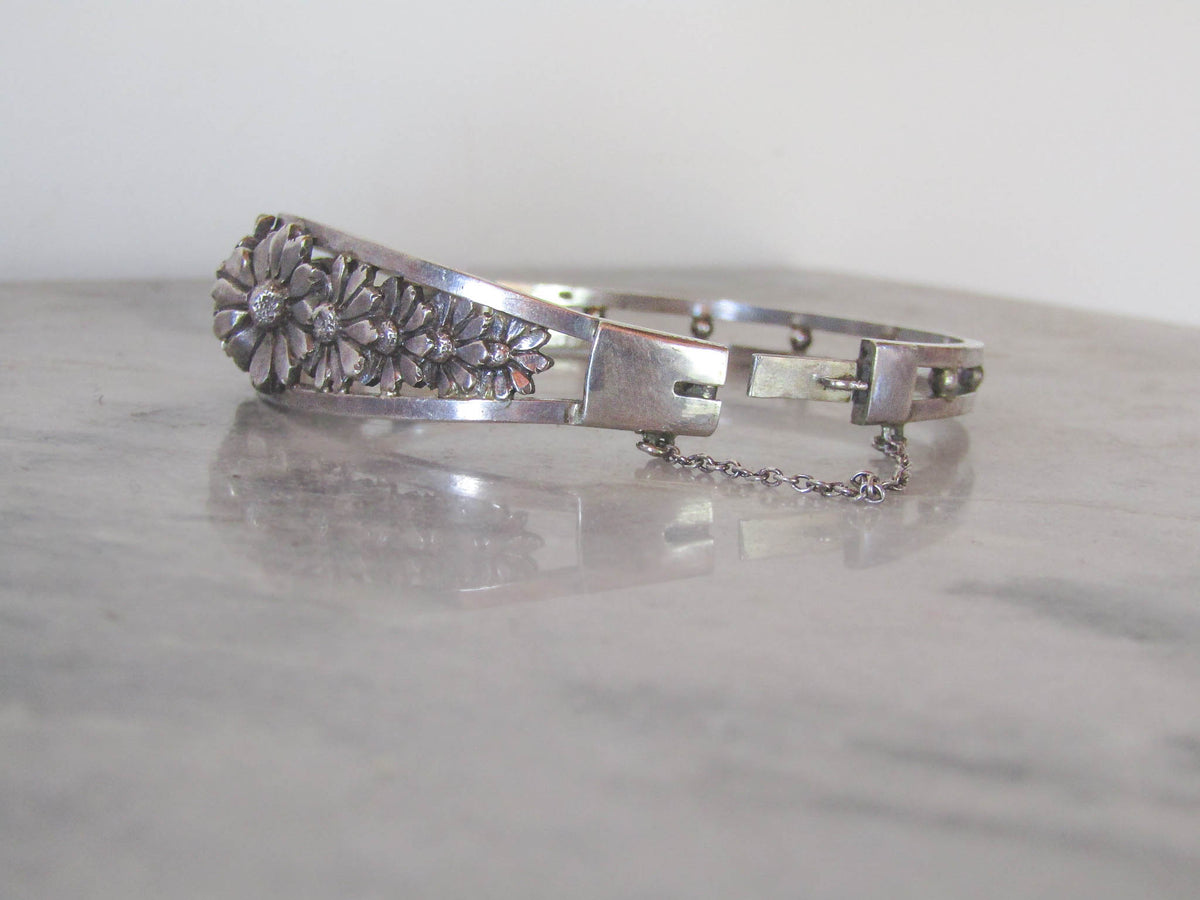 Antique Art Deco Silver Daisy Bangle Bracelet of French Origin