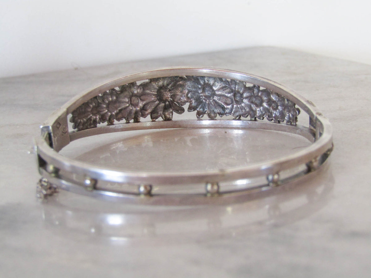 Antique Art Deco Silver Daisy Bangle Bracelet of French Origin
