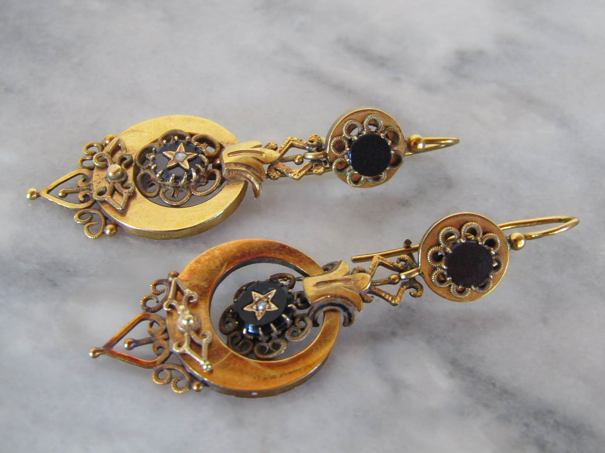 Antique 18K Gold Belle Epoque Onyx Drop Earrings of French Origin
