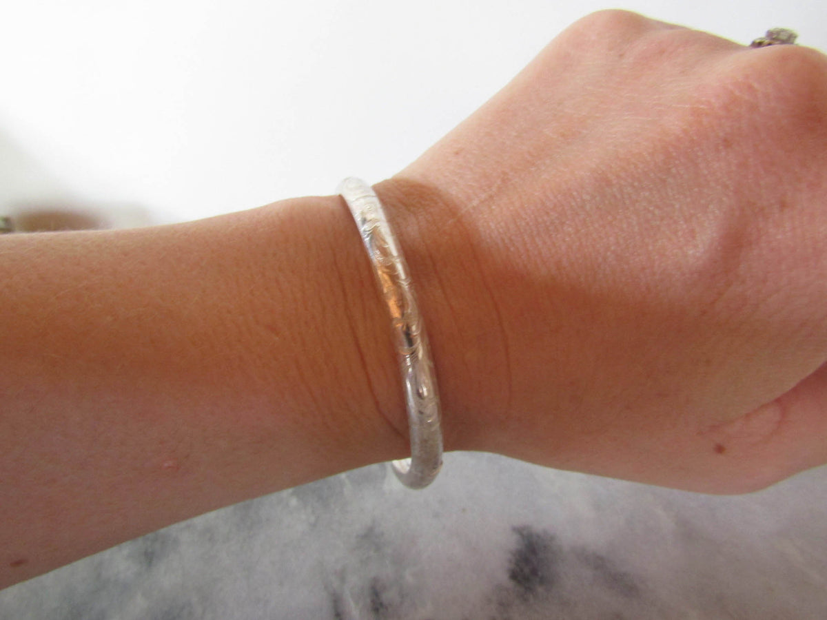 Vintage Silver Engraved Bangle Bracelet