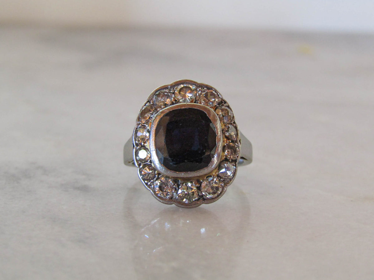 Antique Sapphire and Diamond Art Deco Pompadour Daisy Ring c. 1925