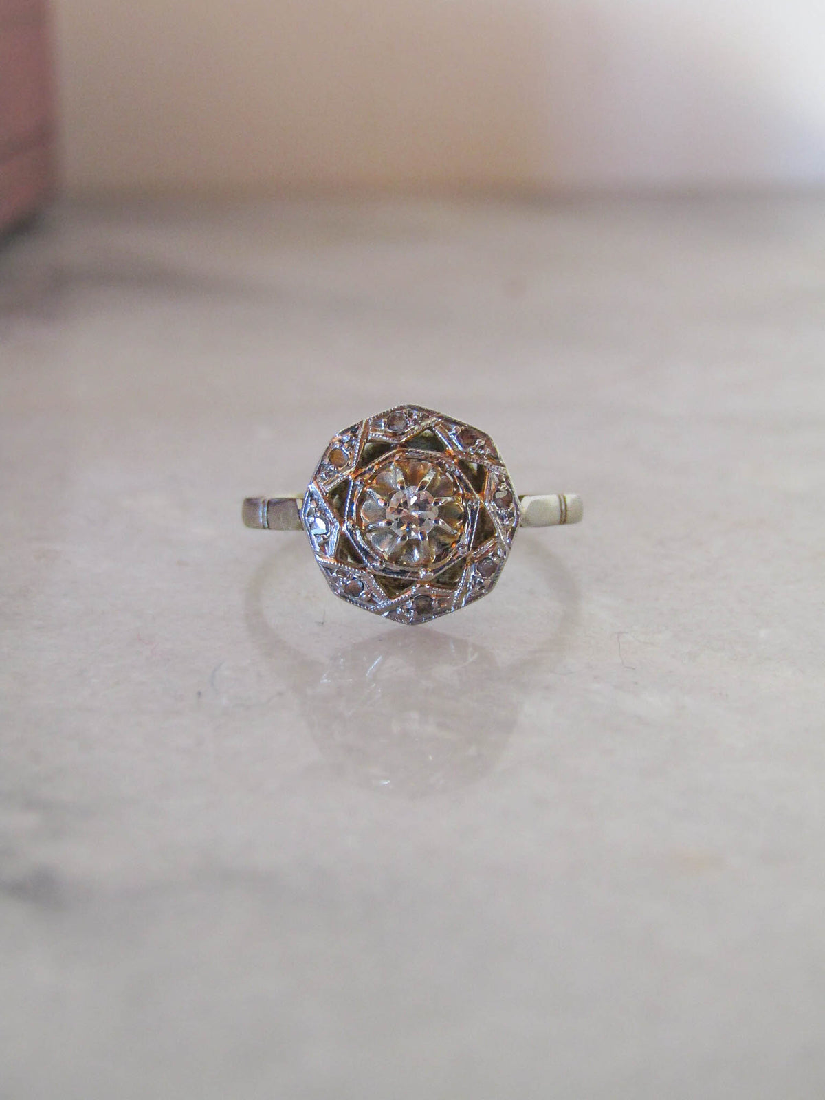 Antique Art Deco Platinum and Diamond Solitaire Ring c. 1920