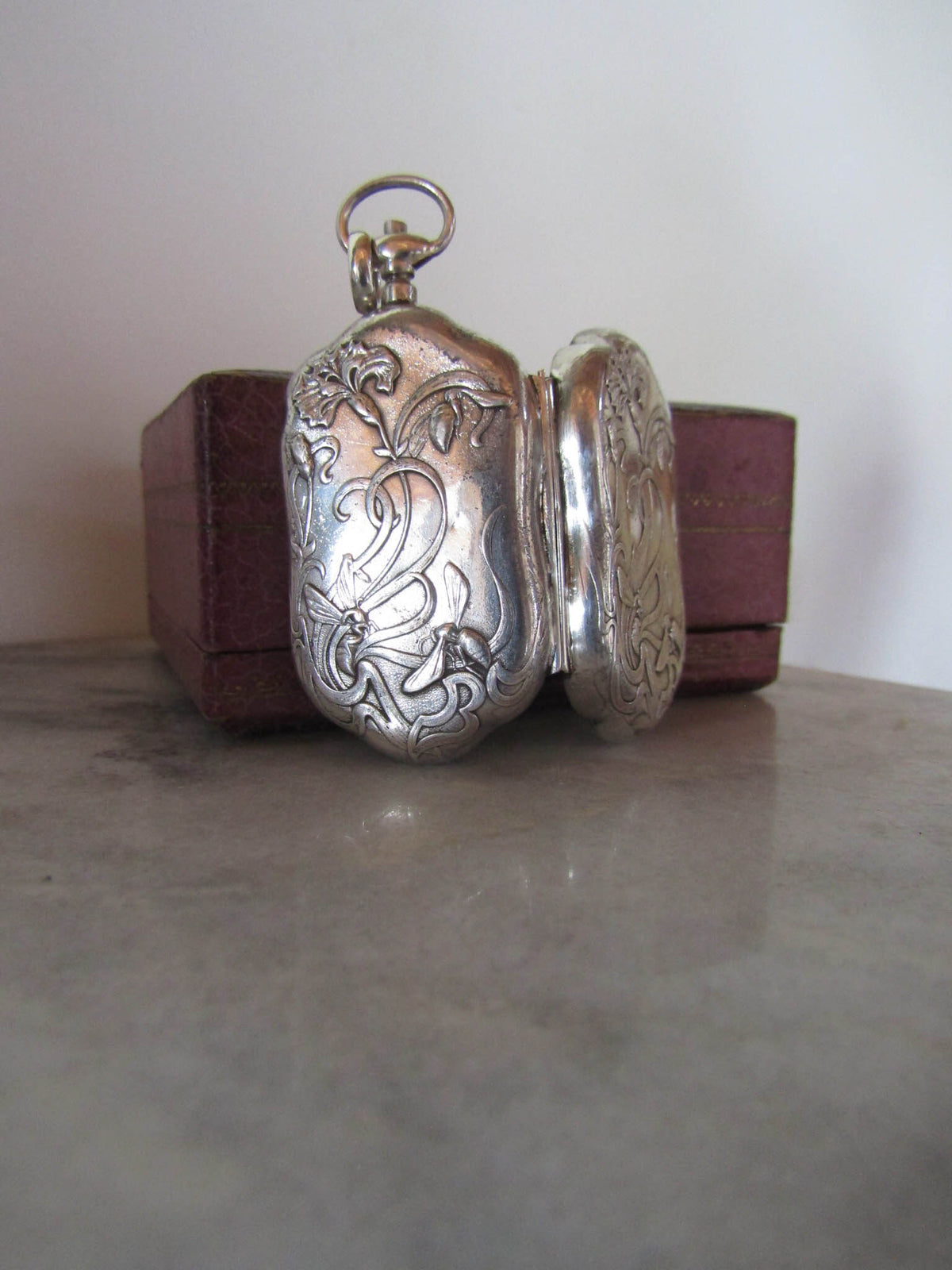 Victorian 800 Silver Porte-Louis, Chased Art Nouveau Flowers