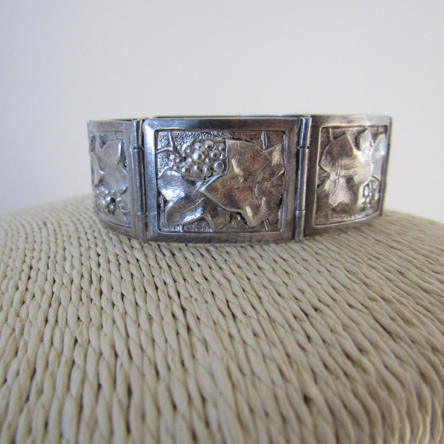 Victorian Heavy Bangle Bracelet with Grape Vine Motif, French Antique Victorian link Bracelet with box clasp