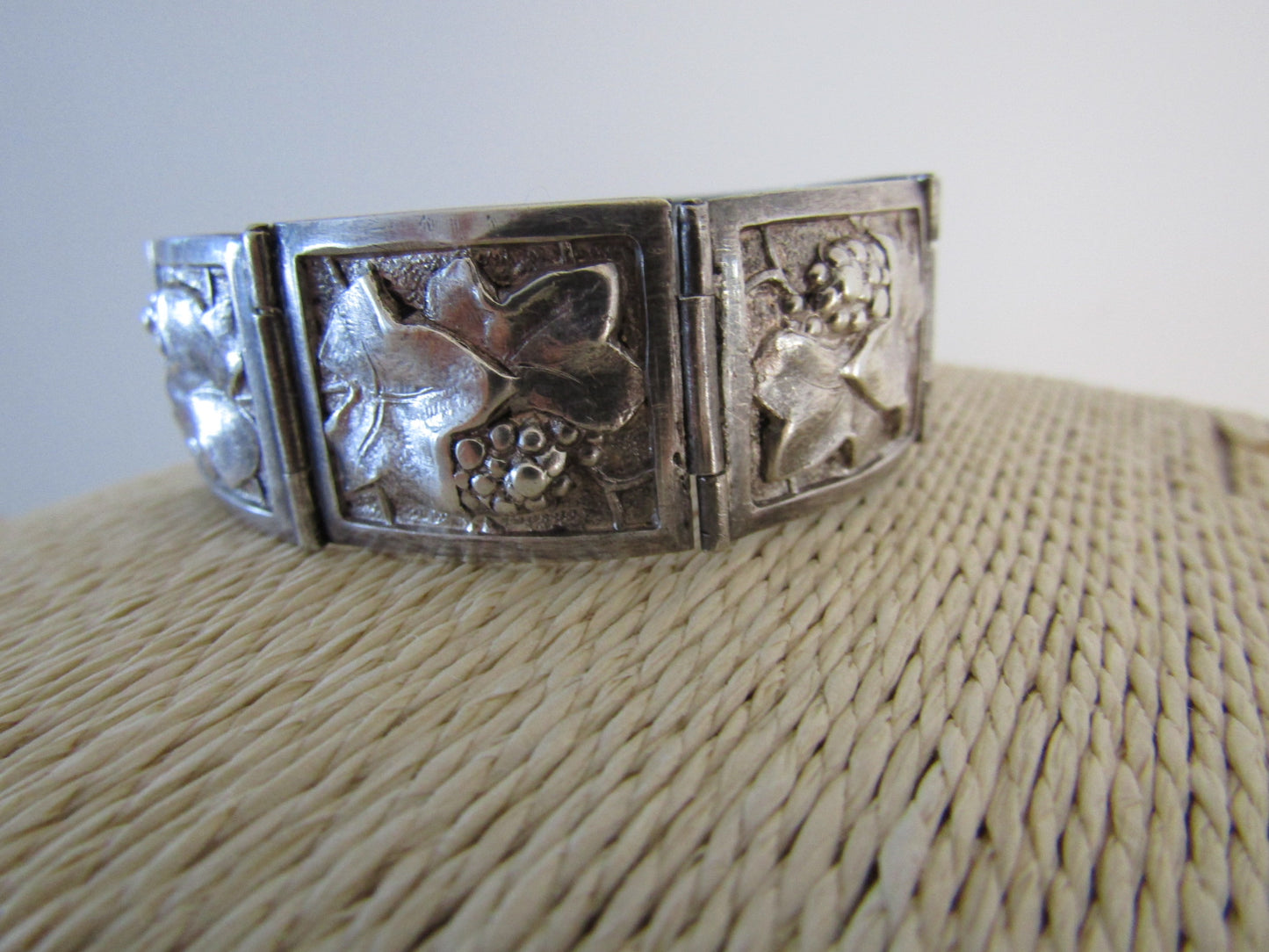 Victorian Heavy Bangle Bracelet with Grape Vine Motif, French Antique Victorian link Bracelet with box clasp