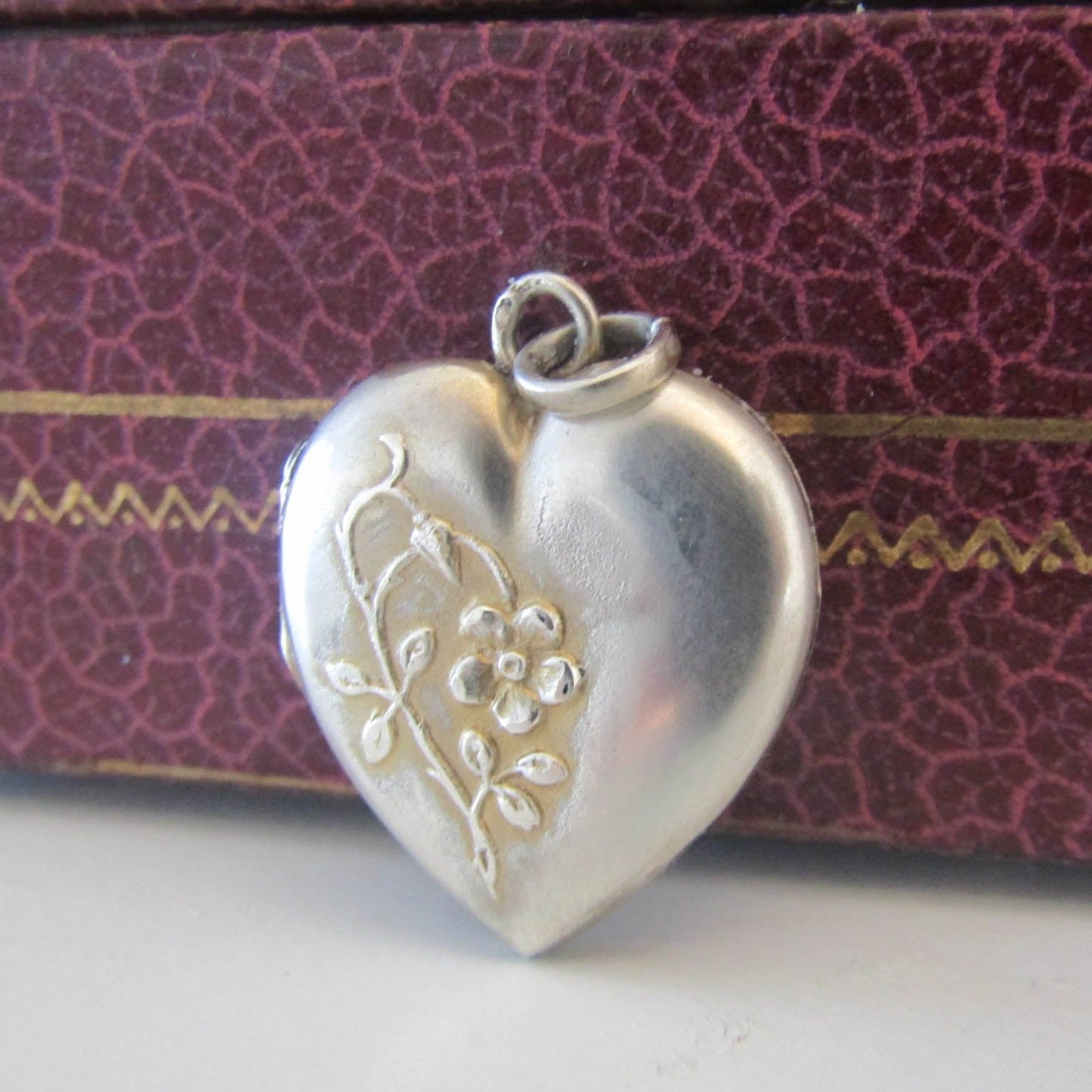 Art Nouveau Heart Locket with Floral Repousse work, Antique French Locket c. 1900, Gift f or her