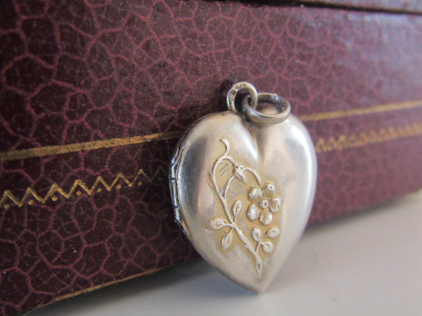 Art Nouveau Heart Locket with Floral Repousse work, Antique French Locket c. 1900, Gift f or her