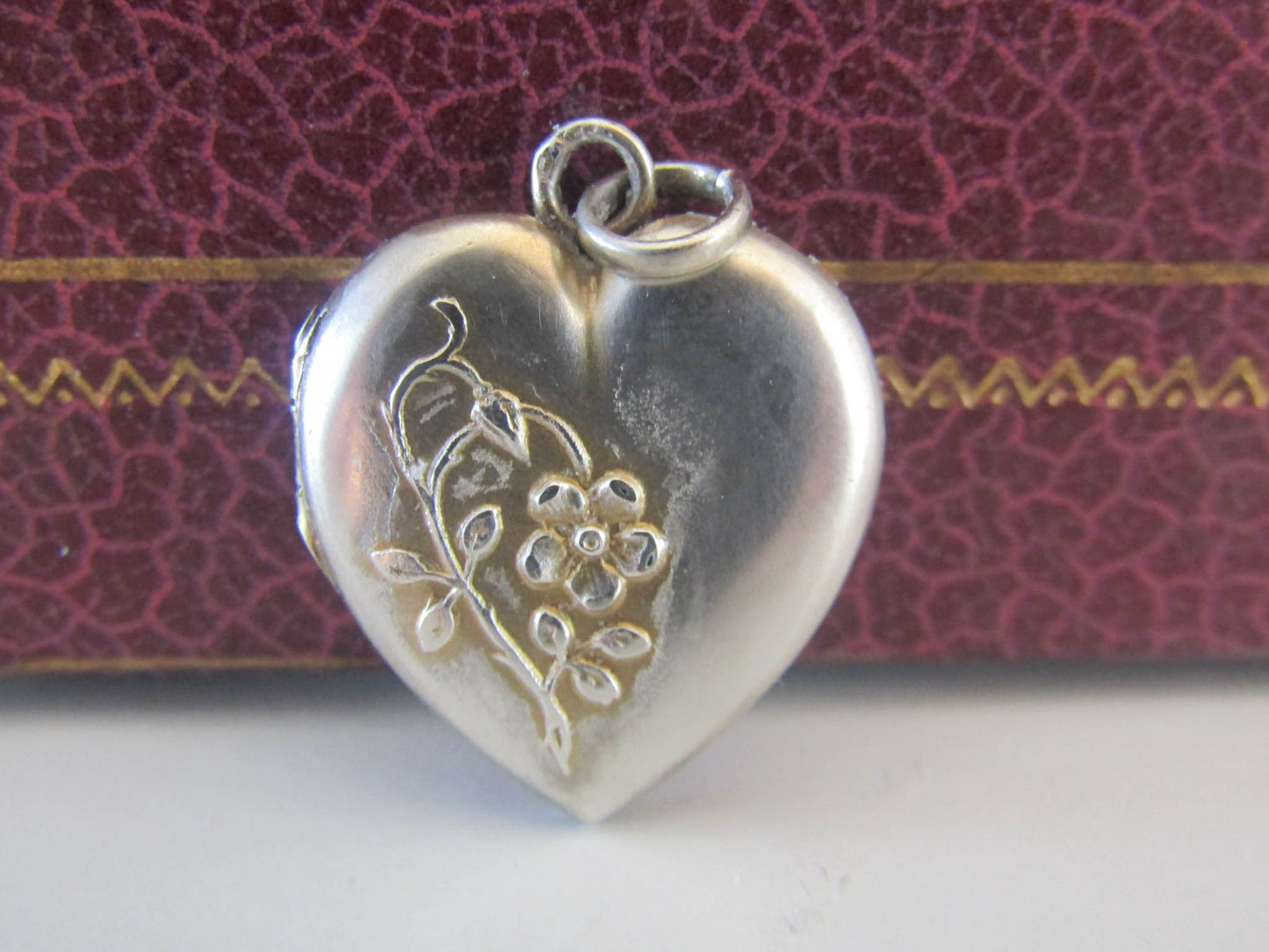 Art Nouveau Heart Locket with Floral Repousse work, Antique French Locket c. 1900, Gift f or her