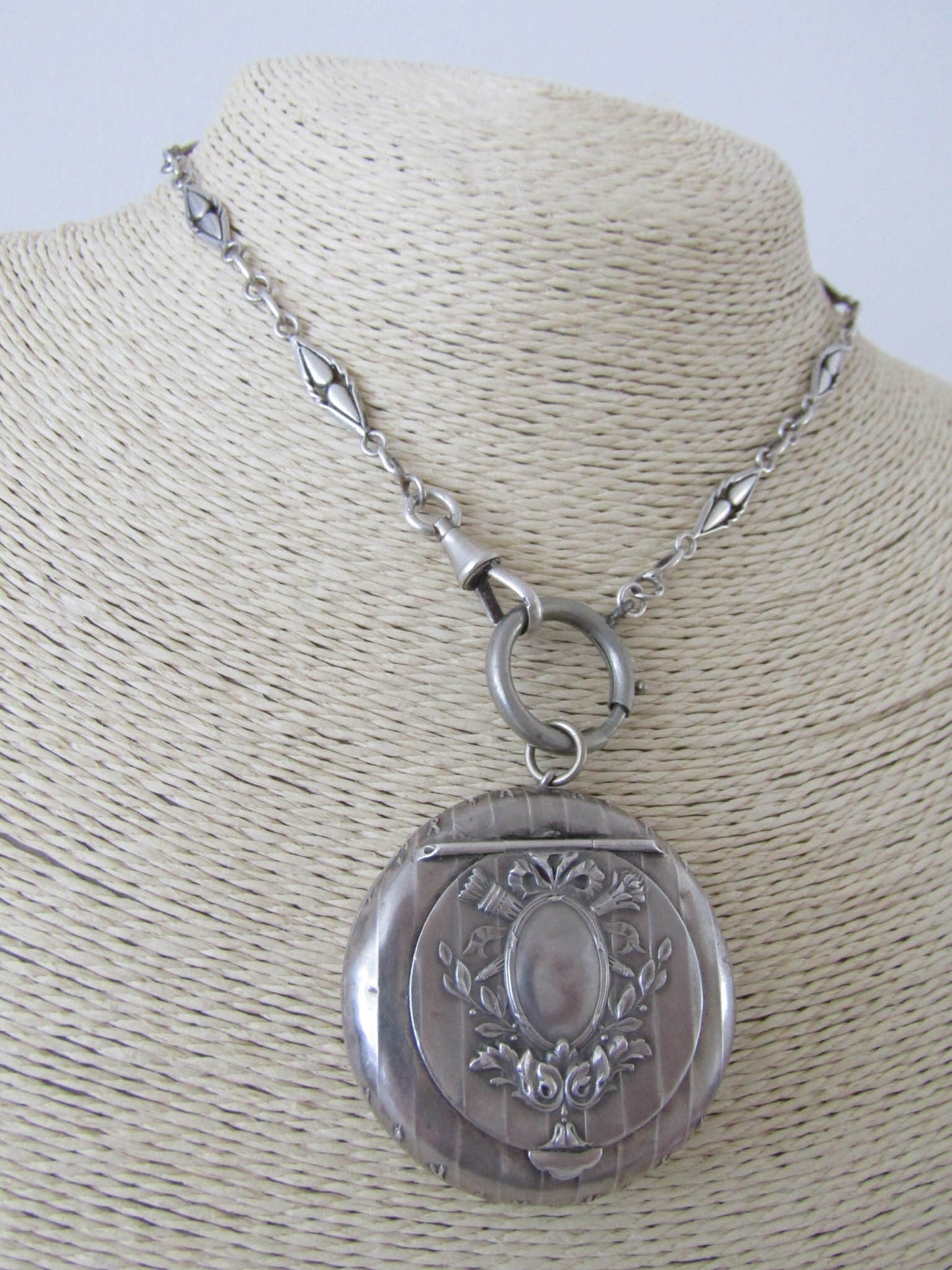 Art Nouveau Silver Powder Box Pendant, Antique Pill Box Pendant, XIX century French locket