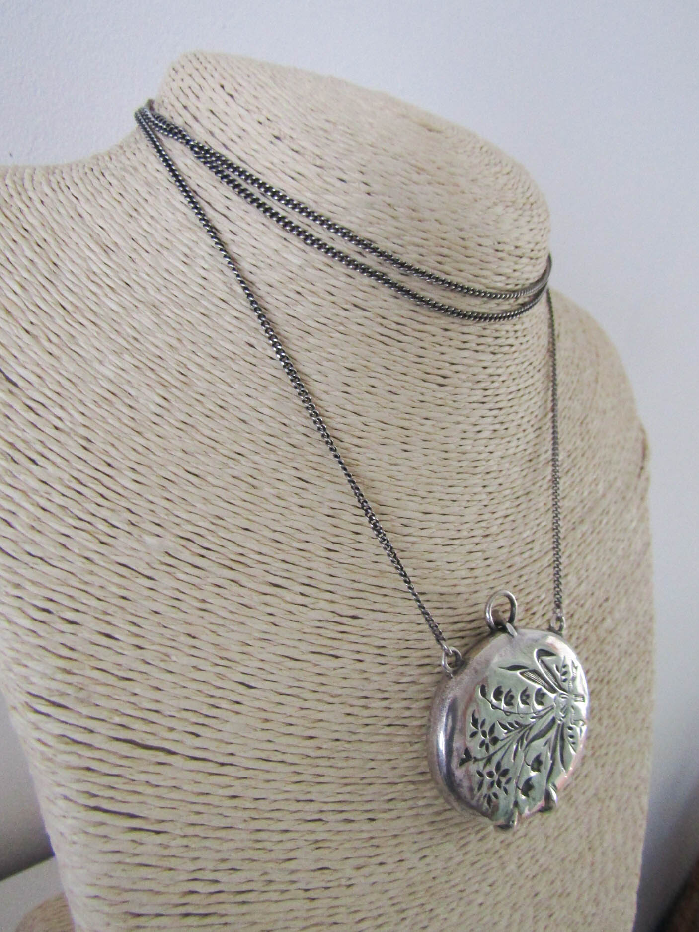 Art Nouveau Silver Necklace with Lilly of the Valley Locket Pendant c. 1900