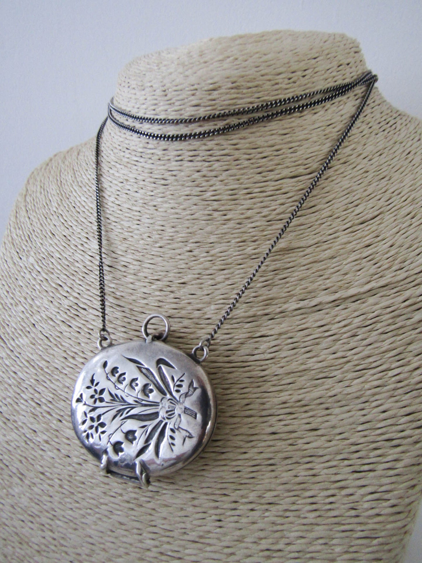 Art Nouveau Silver Necklace with Lilly of the Valley Locket Pendant c. 1900