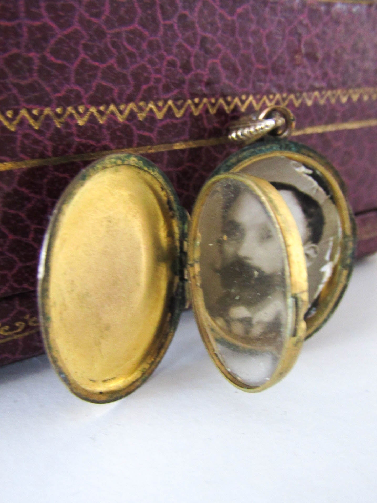 Victorian Gold Filled Locket with Interior Glass Partition, Antique French Mourning Locket Pendant