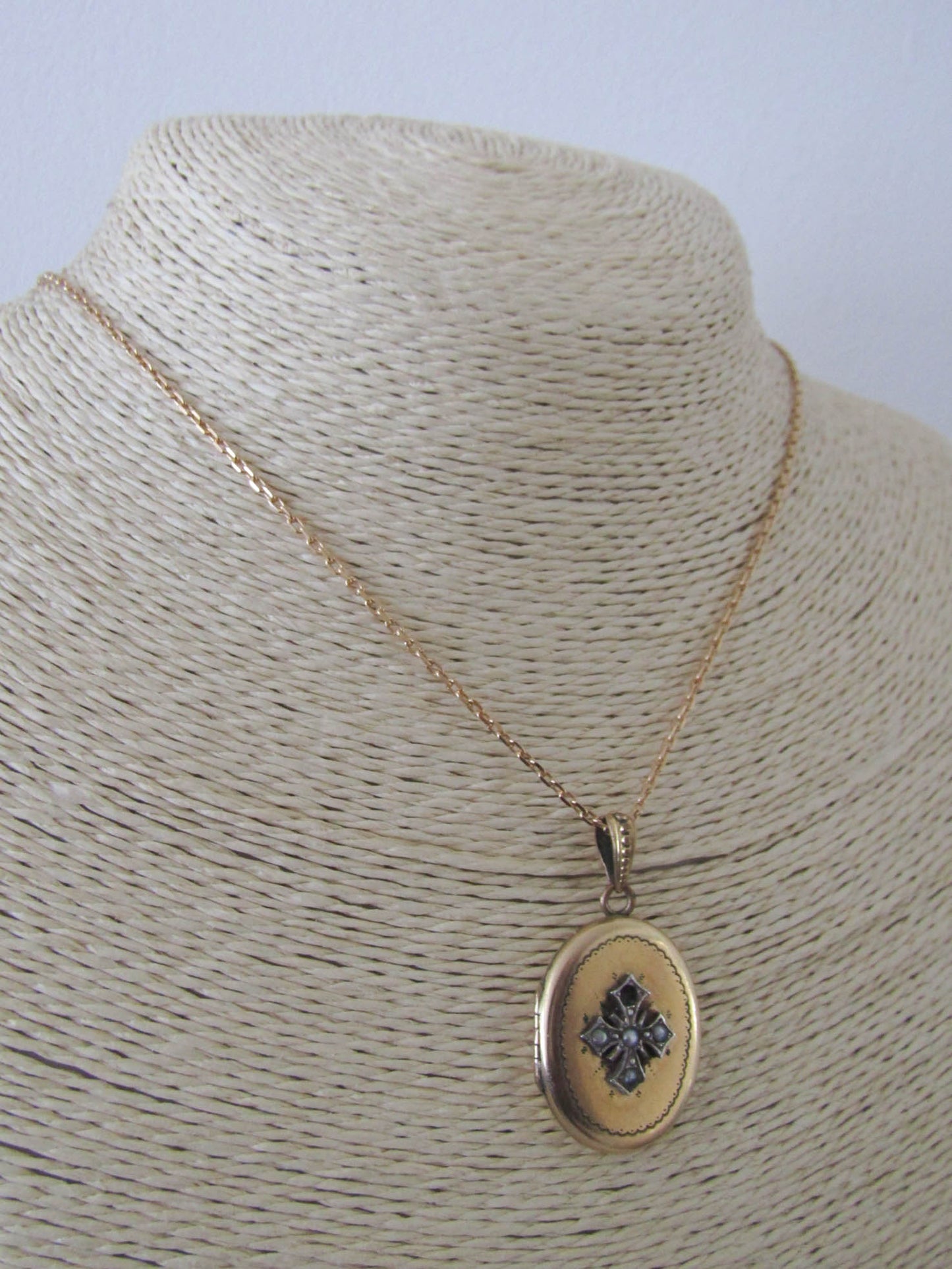 Victorian Gold Filled Locket with Interior Glass Partition, Antique French Mourning Locket Pendant