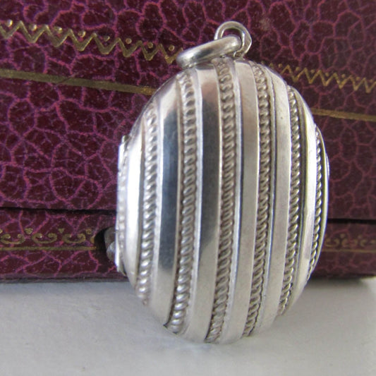 Victorian Silver Photo Locket, French Mourning Locket c. 1870