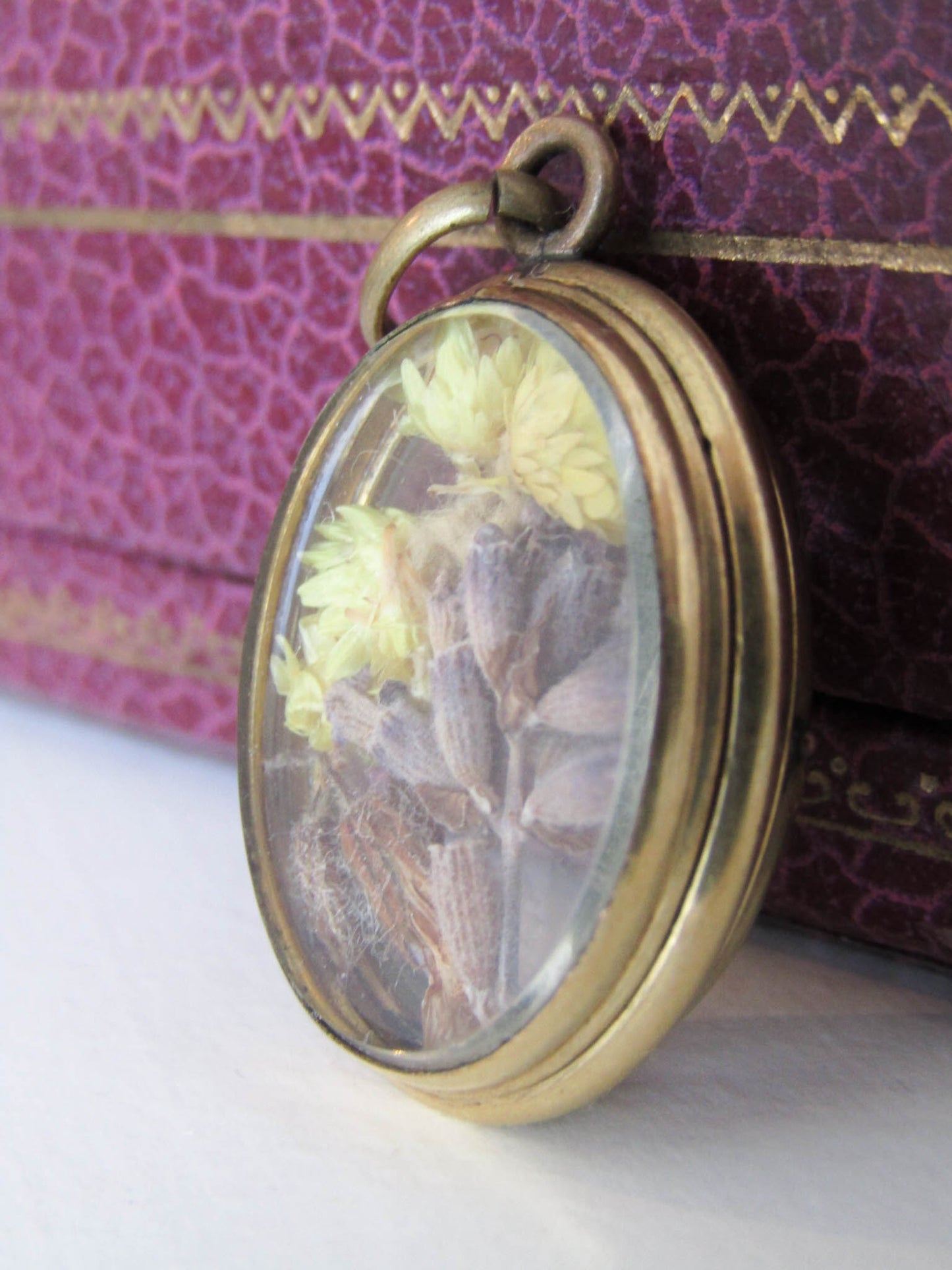 Victorian Gold Filled Shaker Locket with Dried Flowers, Antique French Gold Shaker Locket