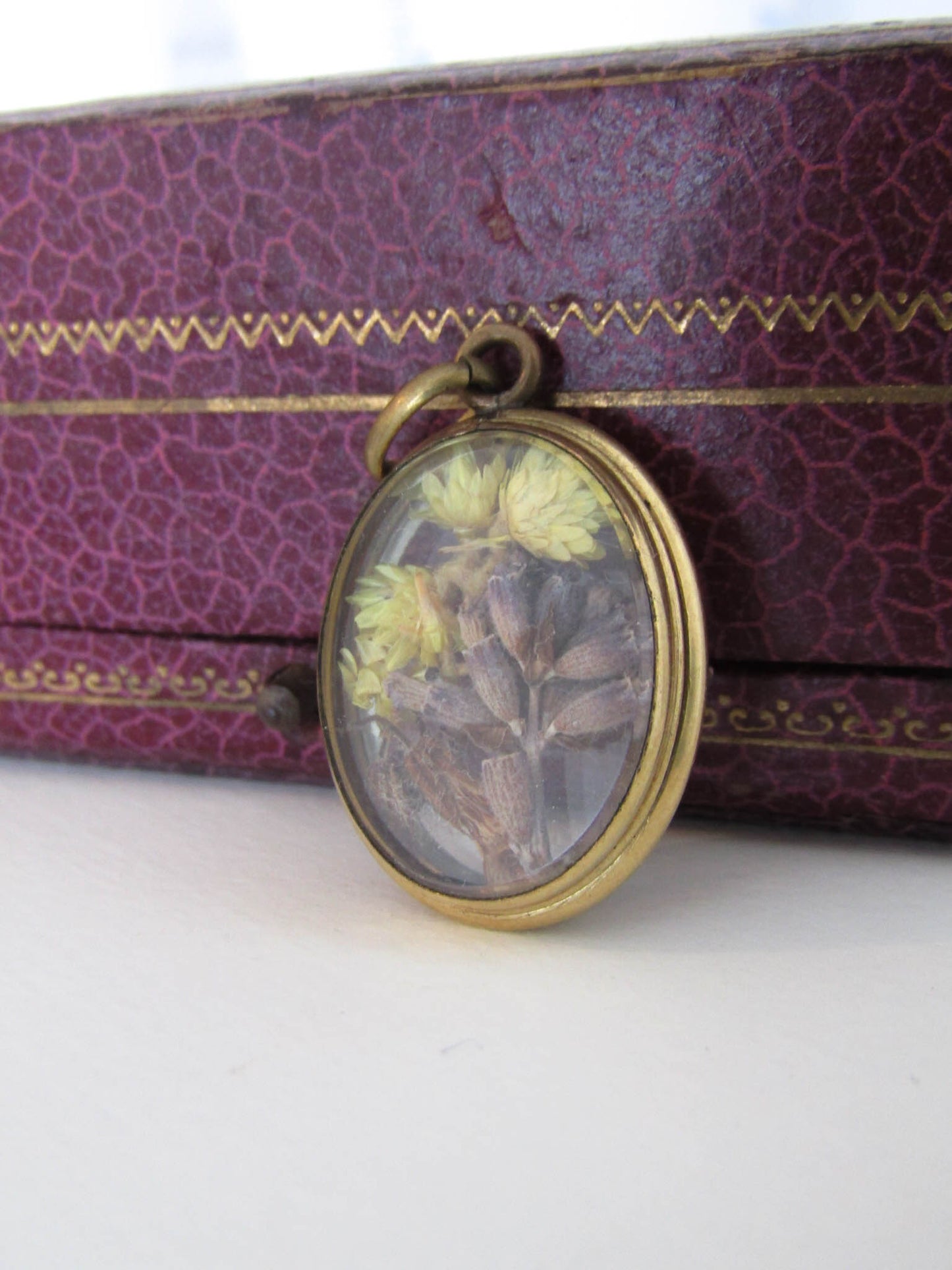 Victorian Gold Filled Shaker Locket with Dried Flowers, Antique French Gold Shaker Locket