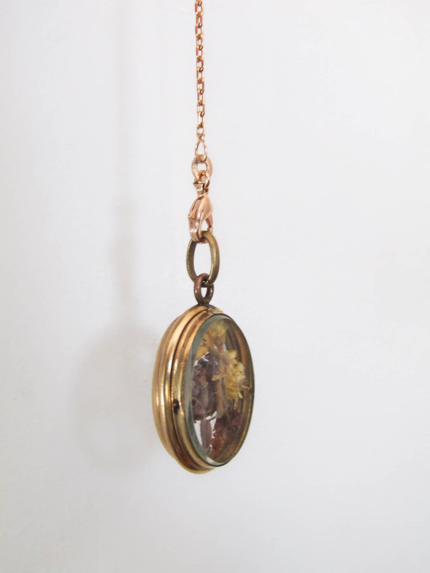 Victorian Gold Filled Shaker Locket with Dried Flowers, Antique French Gold Shaker Locket