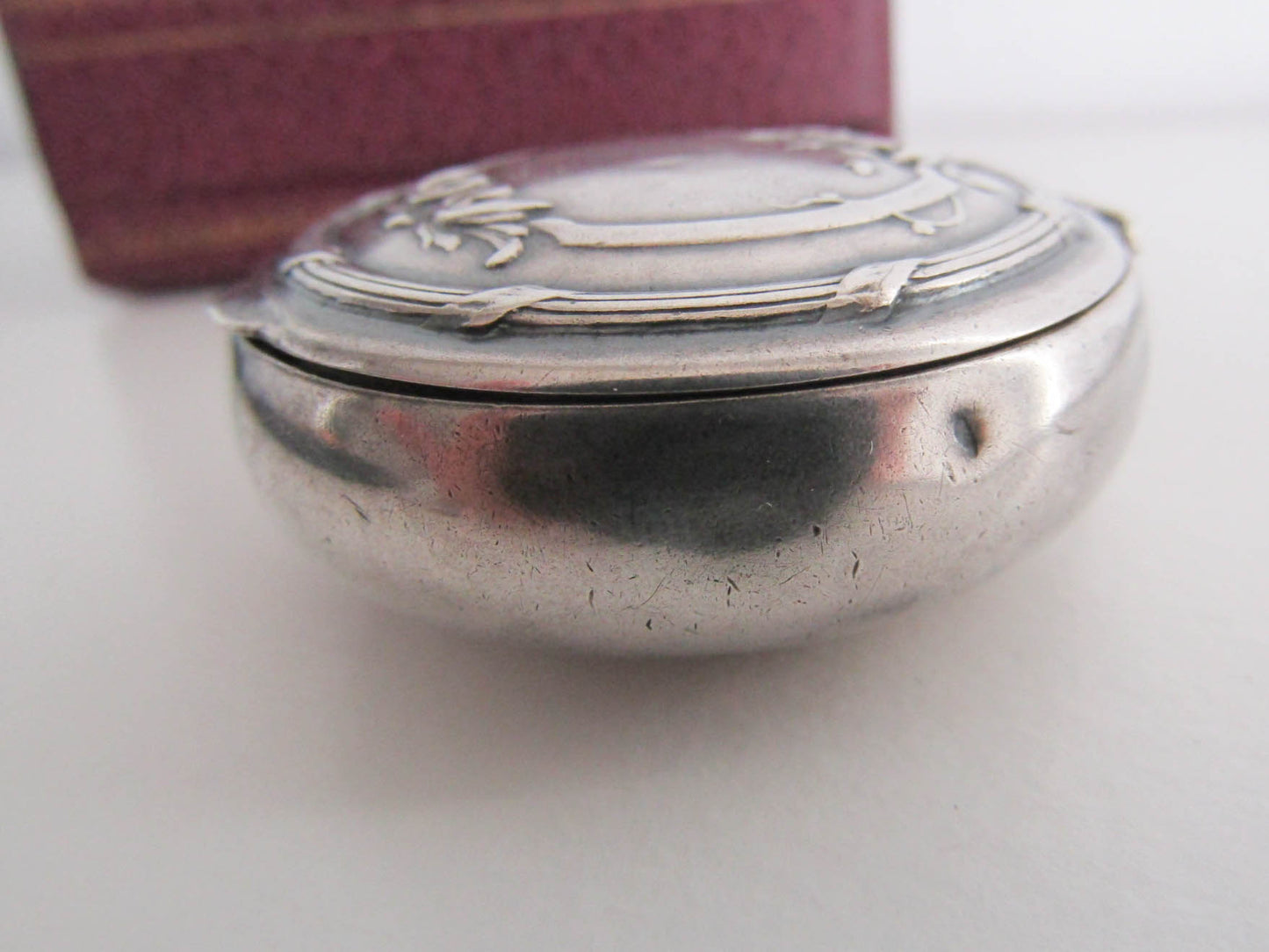 Art Nouveau Silver Powder Box Pendant, Antique Jugendstil Powder Box Pendant c. 1900