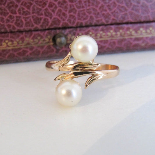 Vintage 18k French Cultured Pearl Ring, Toi et Moi Vintage Ring