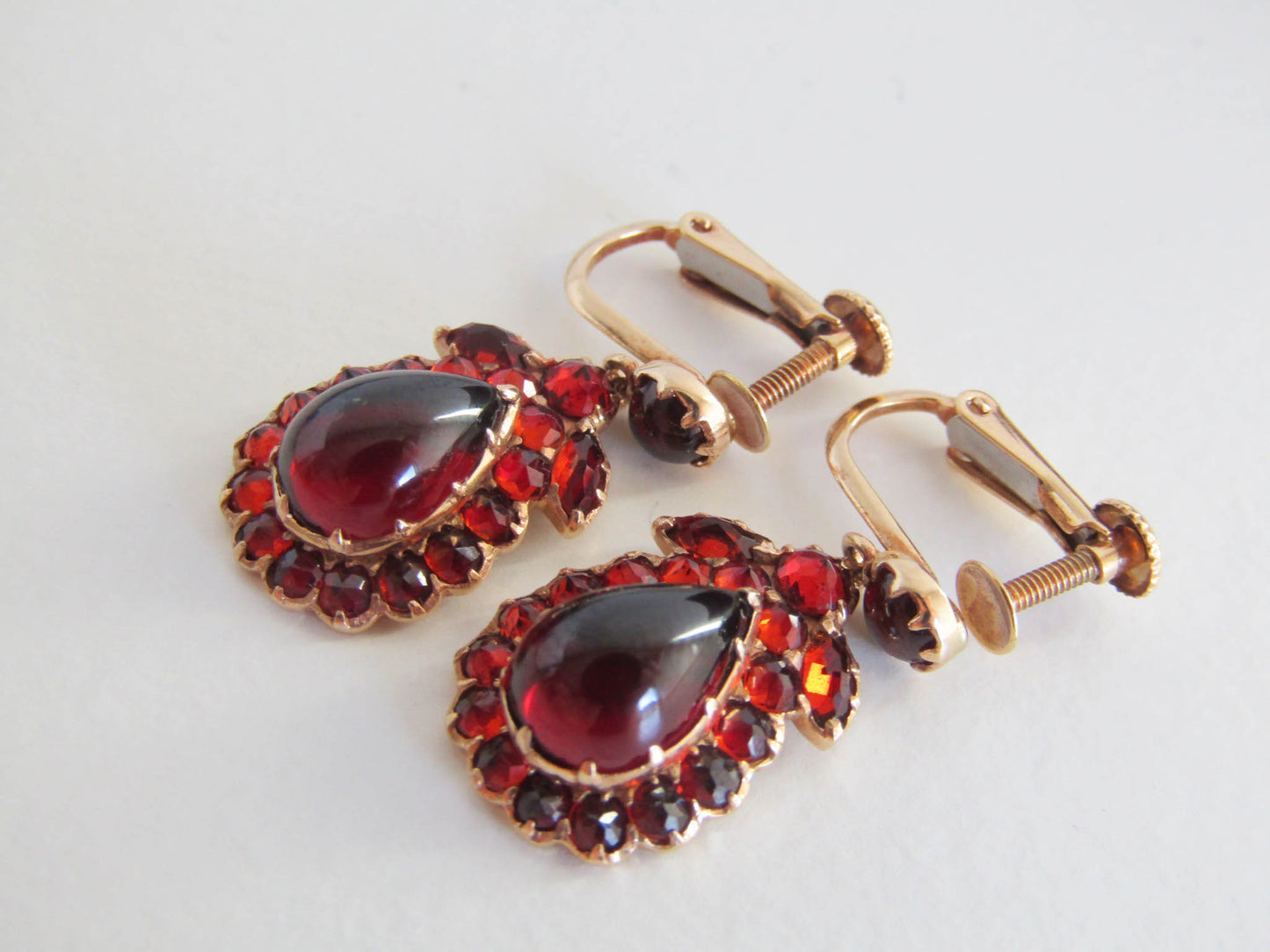 14K Gold and Garnet Antique Style Screw Back Earrings, Vintage Gold Drop Earrings