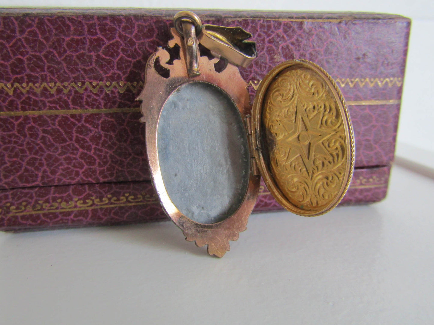 Antique Gold Filled Photo Locket, French Victorian Photo Locket