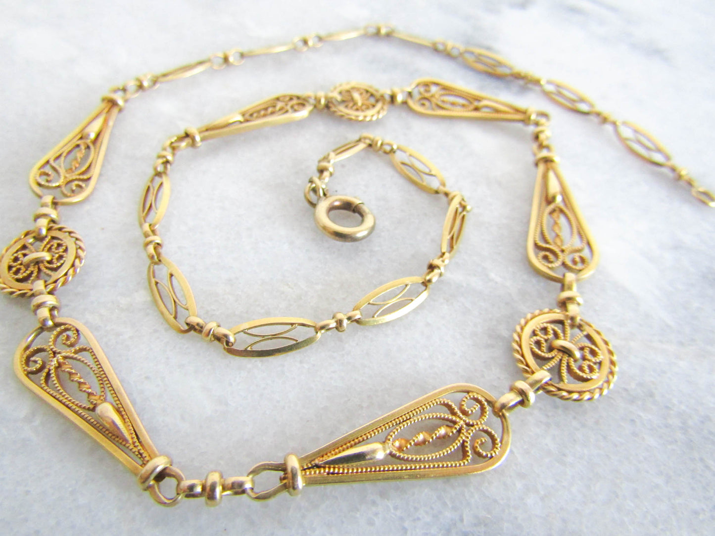 RARE 18k Solid Gold Victorian Filigree Necklace, Antique French Belle Epoque Chain c. 1890 (16 g)