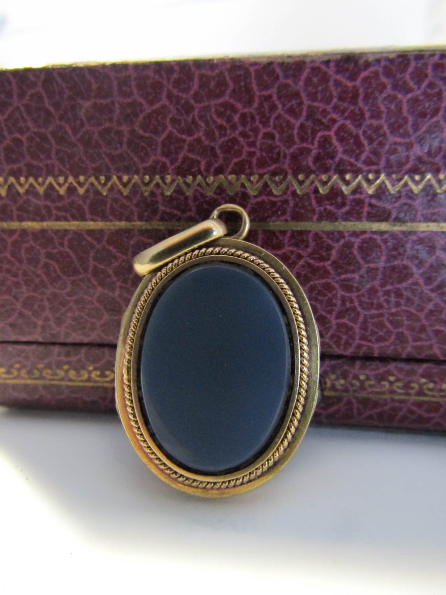 18K Gold Onyx and Sardonyx Locket, Antique French Sentimental Locket, XIX Century Two Sided Locket