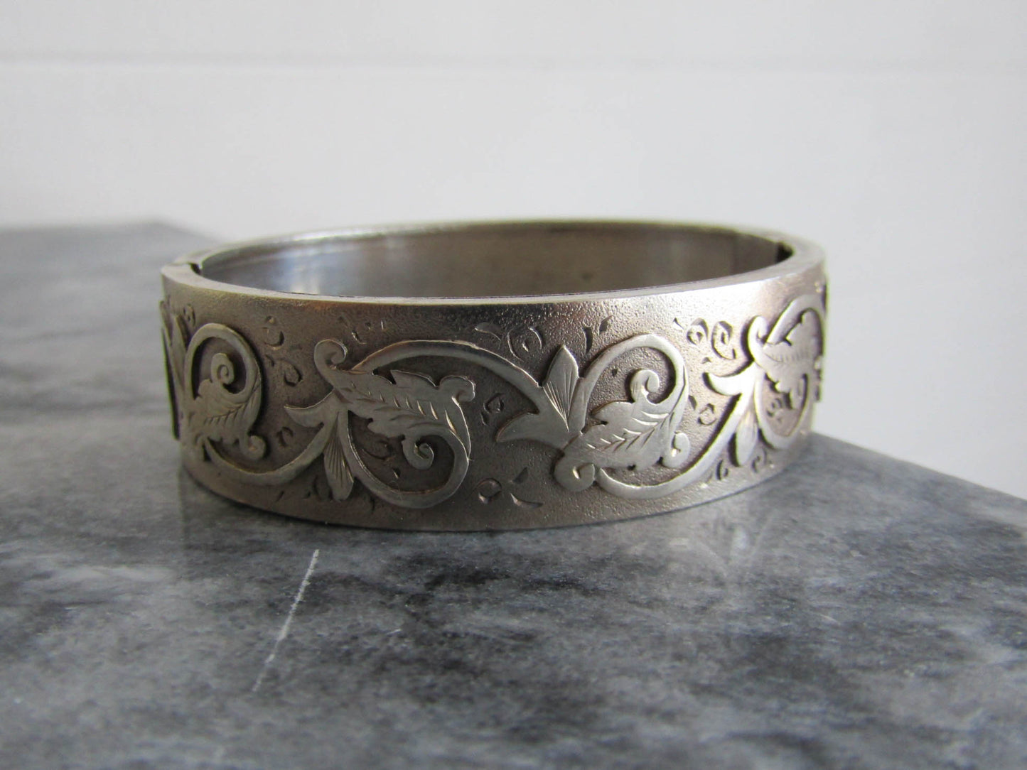 Child's Antique Silver Leaf Bangle, Antique French Box Clasp Bracelet