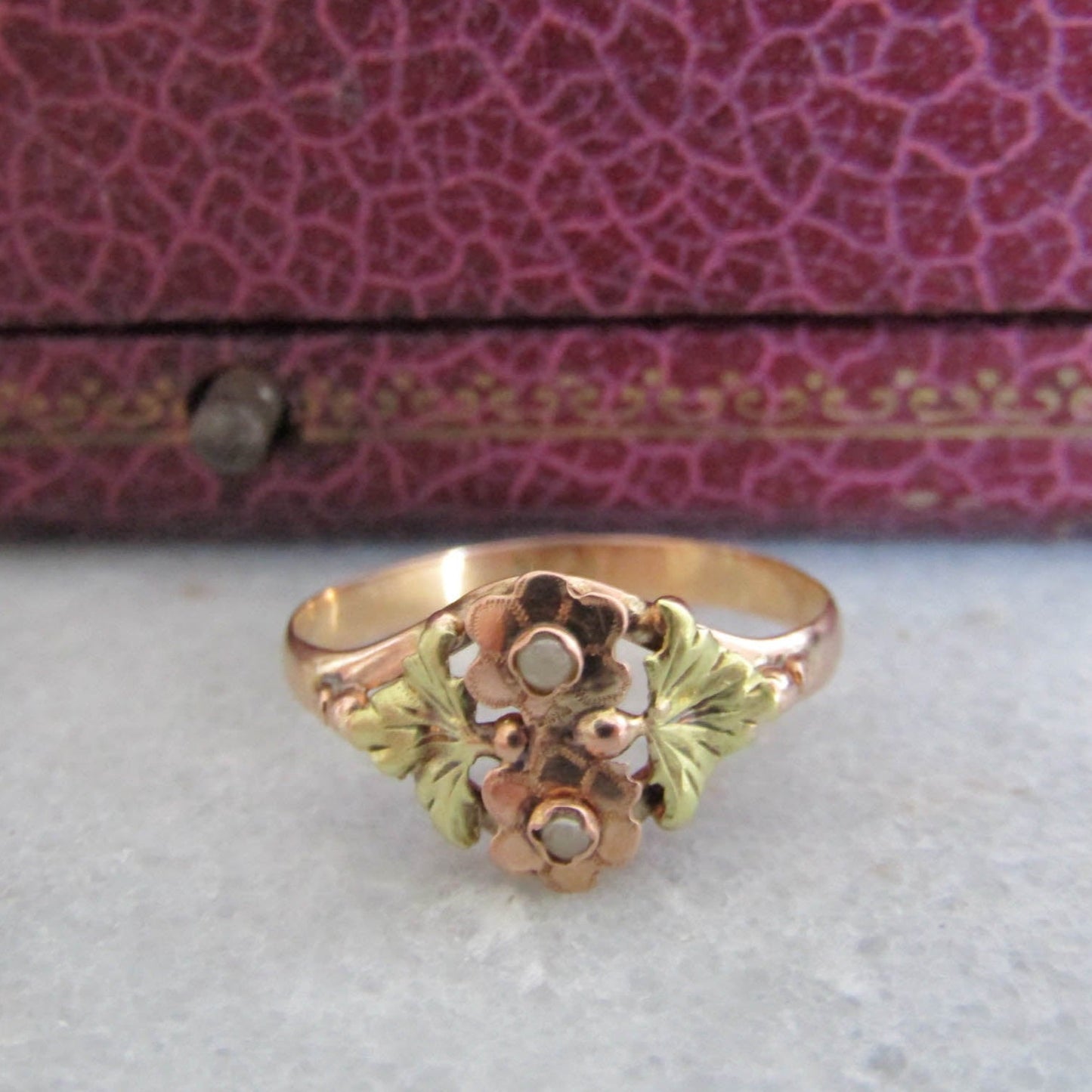 Napoleon III 18k Gold ring with Natural Pearls, Antique French Victorian Ring