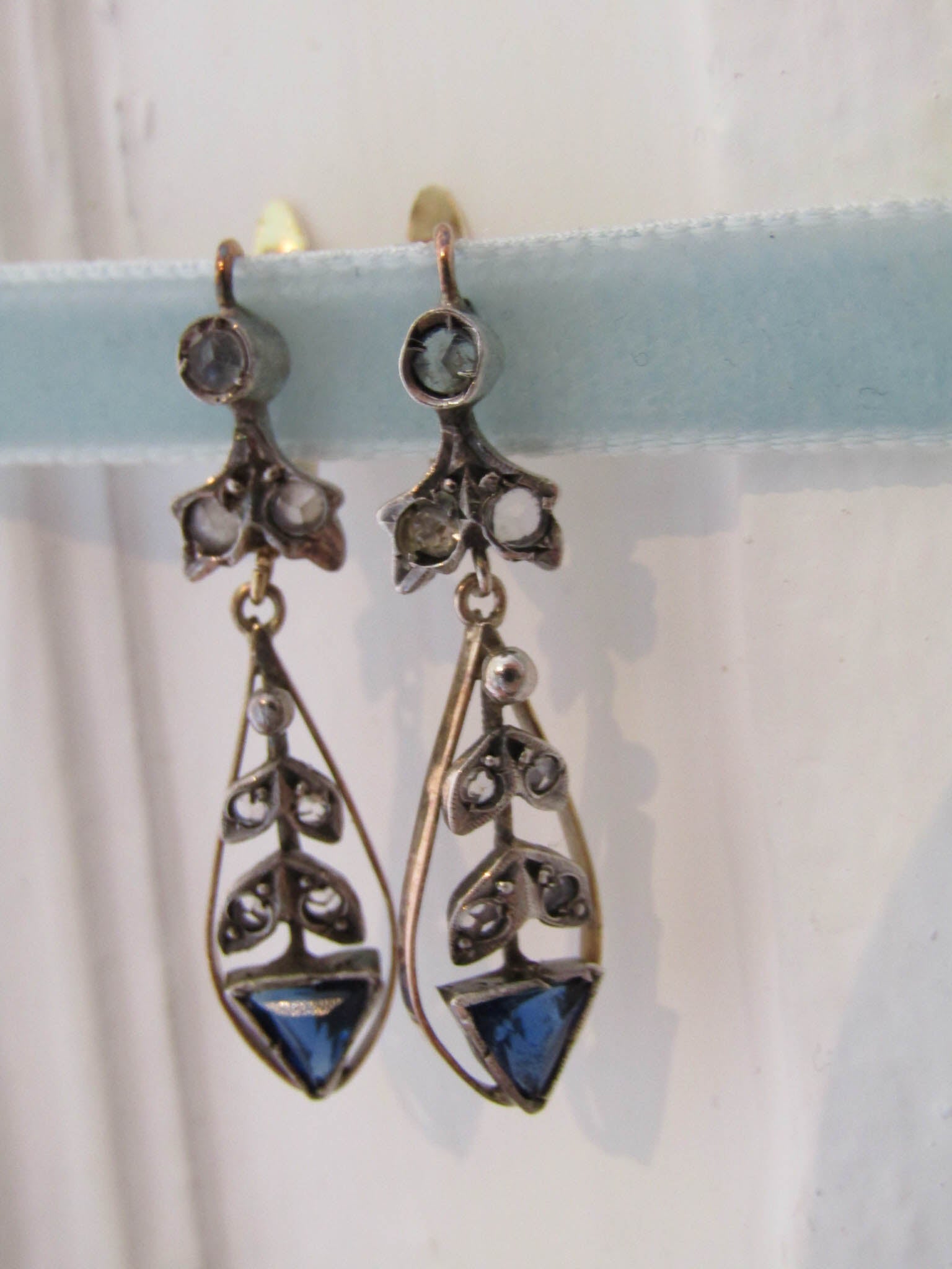 Unusually Striking Vintage Banded Agate & Paste Earrings – Fetheray