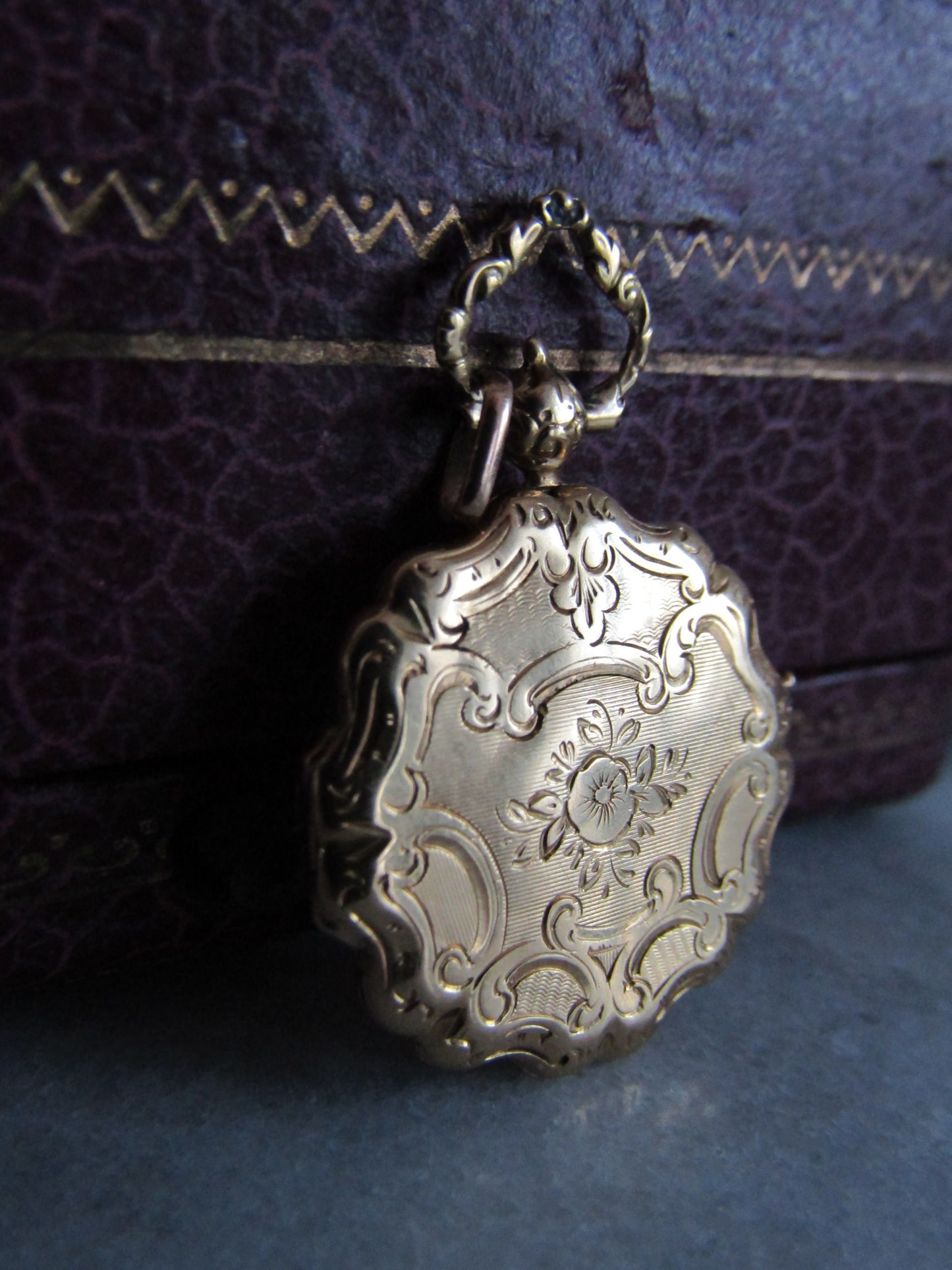 18K French Guilloche Locket, Antique Gold Pendant, Vintage Locket c. 1900